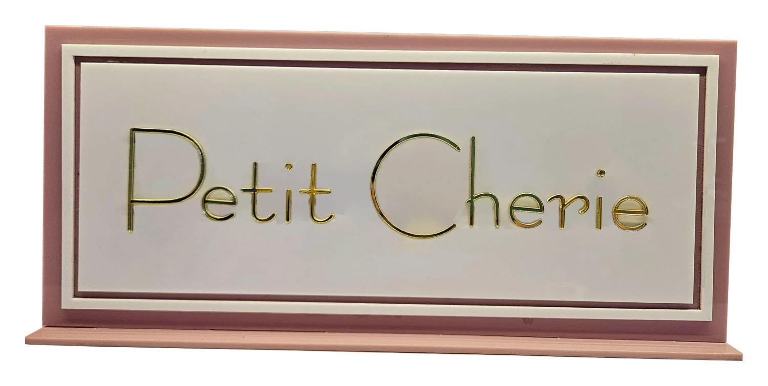 Placa Petit Cherie