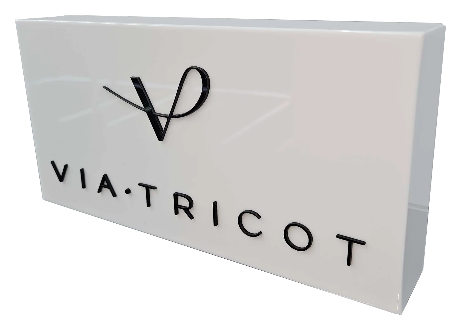 Display Via Tricot